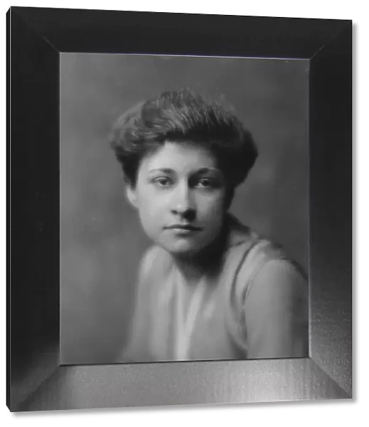 Taylor, A. Miss, portrait photograph, 1916 Mar. 2. Creator: Arnold Genthe