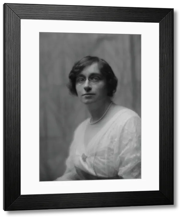 Framed Print : Thiele, E. Miss, portrait photograph, 1913 Mar. 31. Creator: Arnold Genthe Framed Print : Thiele, E. Miss, portrait photograph, 1913 Mar. 31. Creator: Arnold Genthe