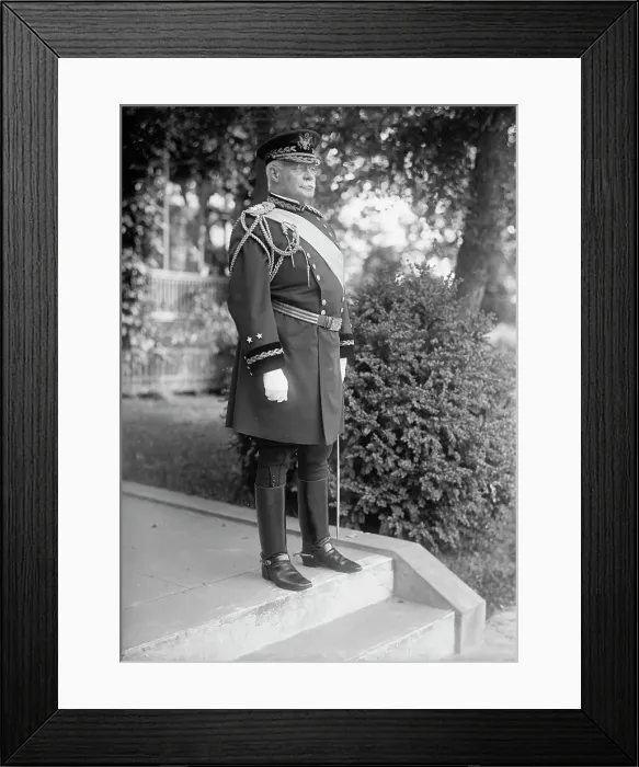 Framed Print : Major General Hugh L Scott, U.S.A. Chief of Staff, 1915. Creator: Harris & Ewing. Major General Hugh L Scott, U.S.A. Chief of Staff, 1915. Creator: Harris & Ewing Framed Print : Major General Hugh L Scott, U.S.A. Chief of Staff, 1915. Creator: Harris & Ewing. Major General Hugh L Scott, U.S.A. Chief of Staff, 1915. Creator: Harris & Ewing
