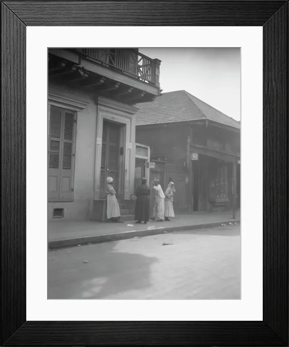 Framed Print : View from across street of four women talking, New Orleans, between 1920 and 1926. Creator: Arnold Genthe Framed Print : View from across street of four women talking, New Orleans, between 1920 and 1926. Creator: Arnold Genthe