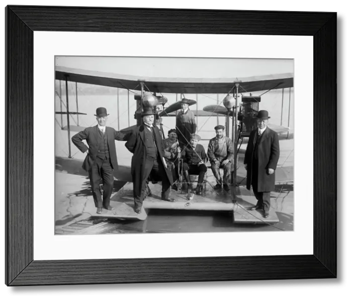 Framed Print : Richardson Tandem Biplane Hydroplane on Potomac, April, 1916. Creator: Harris & Ewing. Richardson Tandem Biplane Hydroplane on Potomac, April, 1916. Creator: Harris & Ewing Framed Print : Richardson Tandem Biplane Hydroplane on Potomac, April, 1916. Creator: Harris & Ewing. Richardson Tandem Biplane Hydroplane on Potomac, April, 1916. Creator: Harris & Ewing