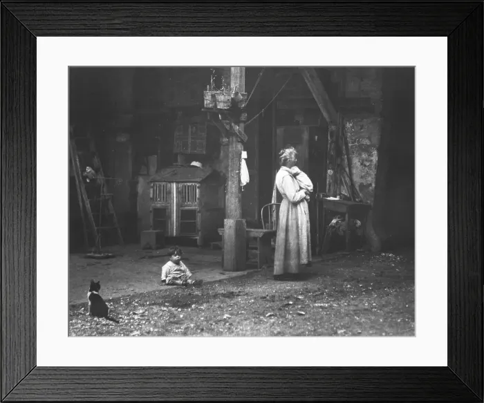 Framed Print : Italian courtyard, New Orleans, between 1920 and 1926. Creator: Arnold Genthe Framed Print : Italian courtyard, New Orleans, between 1920 and 1926. Creator: Arnold Genthe