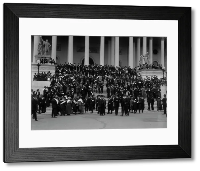 Framed Print : Pacifists On Capitol Steps, 1917. Creator: Harris & Ewing. Pacifists On Capitol Steps, 1917. Creator: Harris & Ewing Framed Print : Pacifists On Capitol Steps, 1917. Creator: Harris & Ewing. Pacifists On Capitol Steps, 1917. Creator: Harris & Ewing