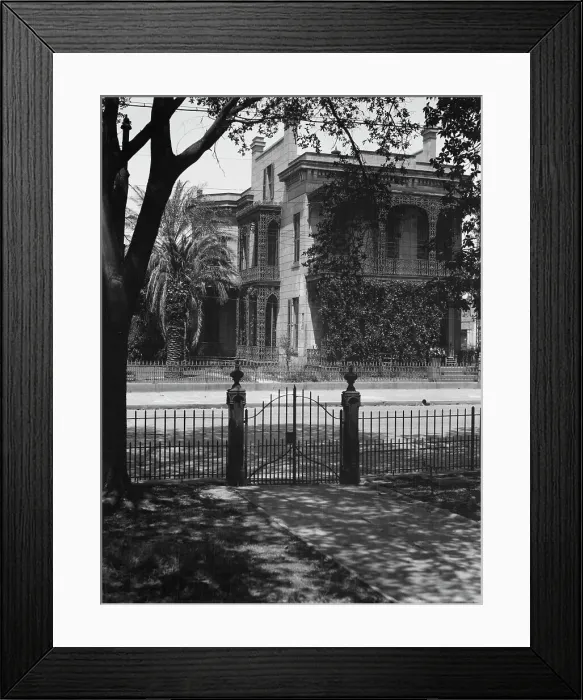 Framed Print : House in the Garden District, New Orleans, between 1920 and 1926. Creator: Arnold Genthe Framed Print : House in the Garden District, New Orleans, between 1920 and 1926. Creator: Arnold Genthe