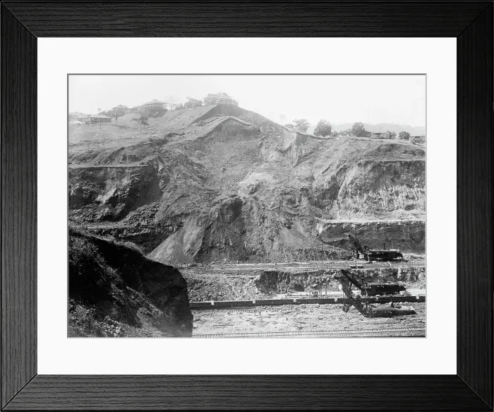 Framed Print : Panama Canal, 1913. Creator: Harris & Ewing. Panama Canal, 1913. Creator: Harris & Ewing Framed Print : Panama Canal, 1913. Creator: Harris & Ewing. Panama Canal, 1913. Creator: Harris & Ewing