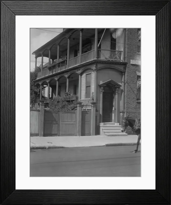 Framed Print : Two-story house, [Johnston House (built 1800) at 281 Meeting Street], Charleston... c1920-c1926. Creator: Arnold Genthe