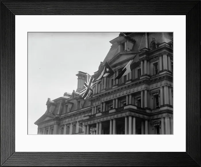 Framed Print : Flags - British And French Flags On State Department. Visit of Allied Commission, 1917. Creator: Harris & Ewing. Flags - British And French Flags On State Department. Visit of Allied Commission, 1917. Creator: Harris & Ewing Framed Print : Flags - British And French Flags On State Department. Visit of Allied Commission, 1917. Creator: Harris & Ewing. Flags - British And French Flags On State Department. Visit of Allied Commission, 1917. Creator: Harris & Ewing