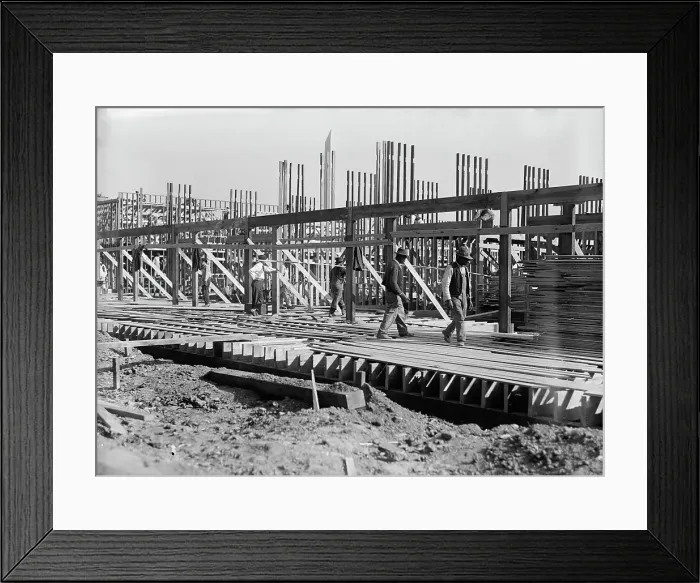 Framed Print : Food Administration, U.S. Construction of Headquarters Building, 1917. Creator: Harris & Ewing. Food Administration, U.S. Construction of Headquarters Building, 1917. Creator: Harris & Ewing Framed Print : Food Administration, U.S. Construction of Headquarters Building, 1917. Creator: Harris & Ewing. Food Administration, U.S. Construction of Headquarters Building, 1917. Creator: Harris & Ewing