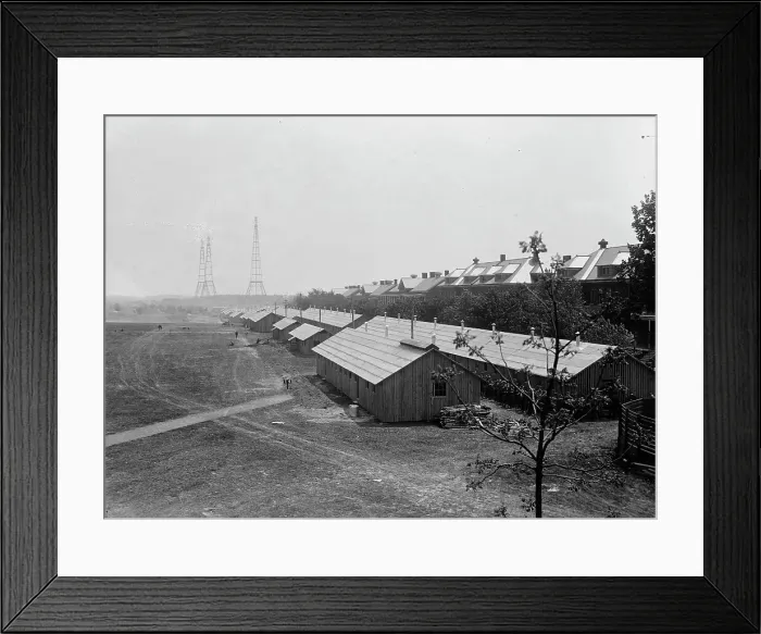 Framed Print : Fort McHenry - Groups, 1917. Creator: Harris & Ewing. Fort McHenry - Groups, 1917. Creator: Harris & Ewing Framed Print : Fort McHenry - Groups, 1917. Creator: Harris & Ewing. Fort McHenry - Groups, 1917. Creator: Harris & Ewing