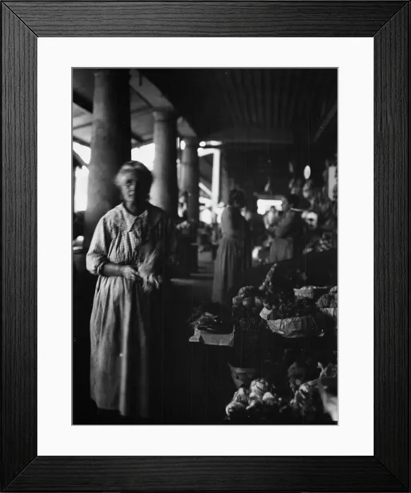 Framed Print : Market scene, New Orleans, between 1920 and 1926. Creator: Arnold Genthe Framed Print : Market scene, New Orleans, between 1920 and 1926. Creator: Arnold Genthe