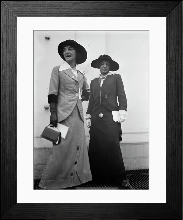 Framed Print : Anna V. Evans, Right, with Ollie M. Wilson, 1913. Creator: Harris & Ewing. Anna V. Evans, Right, with Ollie M. Wilson, 1913. Creator: Harris & Ewing Framed Print : Anna V. Evans, Right, with Ollie M. Wilson, 1913. Creator: Harris & Ewing. Anna V. Evans, Right, with Ollie M. Wilson, 1913. Creator: Harris & Ewing