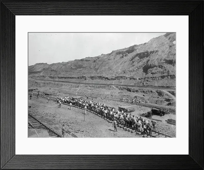 Framed Print : Culebra Cut, Culebra - Gang of 150 Men Shifting Track By Hand, January 1912. Creator: Harris & Ewing. Culebra Cut, Culebra - Gang of 150 Men Shifting Track By Hand, January 1912. Creator: Harris & Ewing Framed Print : Culebra Cut, Culebra - Gang of 150 Men Shifting Track By Hand, January 1912. Creator: Harris & Ewing. Culebra Cut, Culebra - Gang of 150 Men Shifting Track By Hand, January 1912. Creator: Harris & Ewing