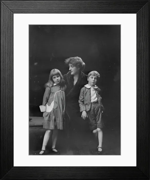 Framed Print : Mrs. J.W. O'Connor and children, portrait photograph, 1919 Feb. 12. Creator: Arnold Genthe Framed Print : Mrs. J.W. O'Connor and children, portrait photograph, 1919 Feb. 12. Creator: Arnold Genthe