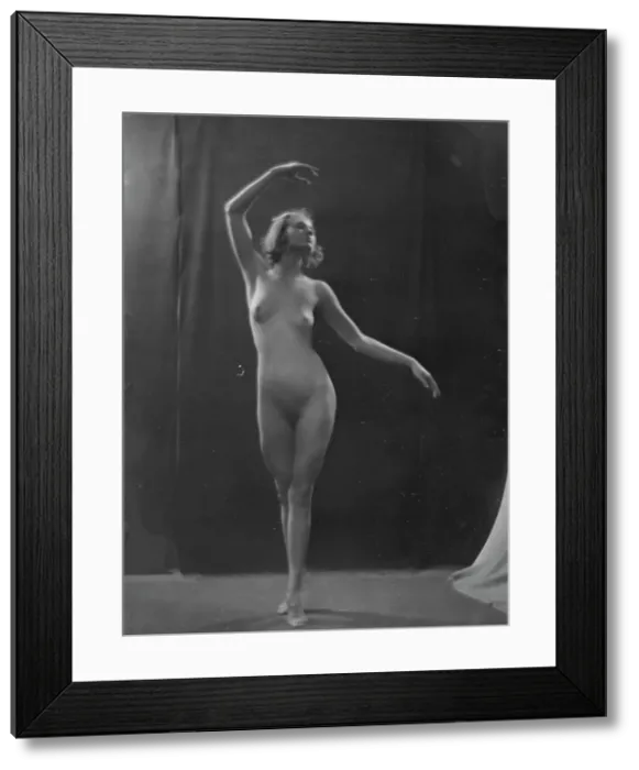 Framed Print : Miss Vera Parker, portrait photograph, 1919 Mar. 12. Creator: Arnold Genthe Framed Print : Miss Vera Parker, portrait photograph, 1919 Mar. 12. Creator: Arnold Genthe