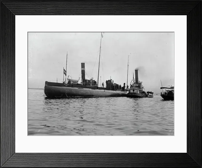 Framed Print : Deutschland - German Submarine at Baltimore, 9-10 July 1916. Creator: Harris & Ewing. Deutschland - German Submarine at Baltimore, 9-10 July 1916. Creator: Harris & Ewing Framed Print : Deutschland - German Submarine at Baltimore, 9-10 July 1916. Creator: Harris & Ewing. Deutschland - German Submarine at Baltimore, 9-10 July 1916. Creator: Harris & Ewing