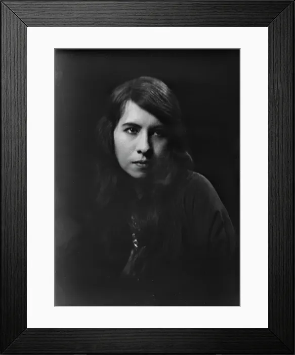 Framed Print : Princess White Deer, or Princess Deer Foot, portrait photograph, 1919 Oct. 14. Creator: Arnold Genthe Framed Print : Princess White Deer, or Princess Deer Foot, portrait photograph, 1919 Oct. 14. Creator: Arnold Genthe