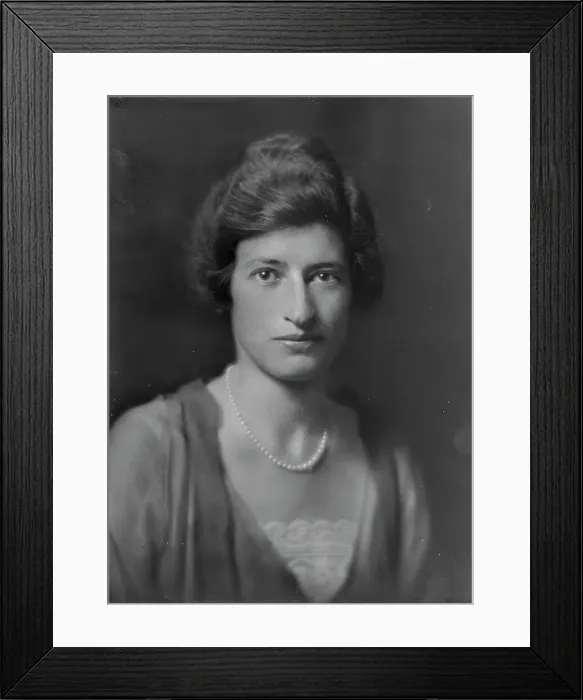Framed Print : Miss Flore Revalles, portrait photograph, 1918 Sept. 26. Creator: Arnold Genthe Framed Print : Miss Flore Revalles, portrait photograph, 1918 Sept. 26. Creator: Arnold Genthe