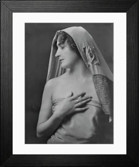 Framed Print : Miss Flore Revalles, portrait photograph, 1918 Sept. 26. Creator: Arnold Genthe Framed Print : Miss Flore Revalles, portrait photograph, 1918 Sept. 26. Creator: Arnold Genthe