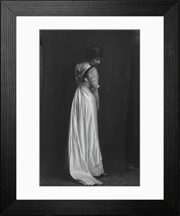 Framed Print : Marian Robinson, (Mrs. Bryant), portrait photograph, 1919 Nov. Creator: Arnold Genthe Framed Print : Marian Robinson, (Mrs. Bryant), portrait photograph, 1919 Nov. Creator: Arnold Genthe