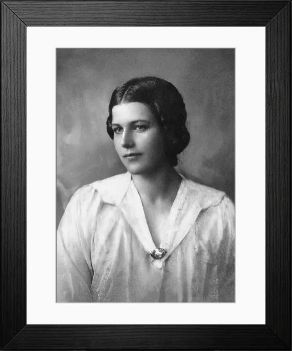 Framed Print : Portrait of Larissa Reisner (1895-1926). Creator: Anonymous Framed Print : Portrait of Larissa Reisner (1895-1926). Creator: Anonymous