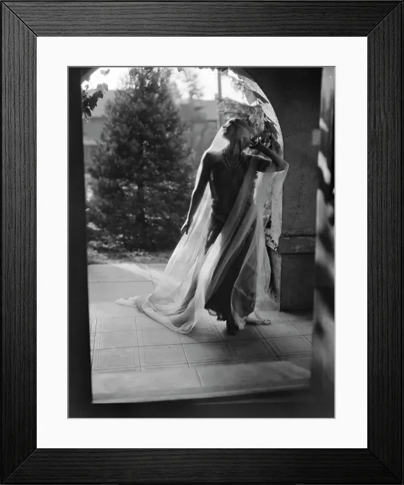 Framed Print : Ruth St. Denis dancers, between 1910 and 1935. Creator: Arnold Genthe Framed Print : Ruth St. Denis dancers, between 1910 and 1935. Creator: Arnold Genthe