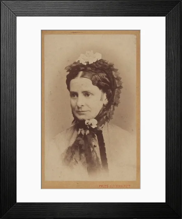 Framed Print : Portrait of Caroline Strauss, née Pruckmayer (1831-1900), c. 1875. Creator: Luckhardt, Fritz (1843-1894) Framed Print : Portrait of Caroline Strauss, née Pruckmayer (1831-1900), c. 1875. Creator: Luckhardt, Fritz (1843-1894)