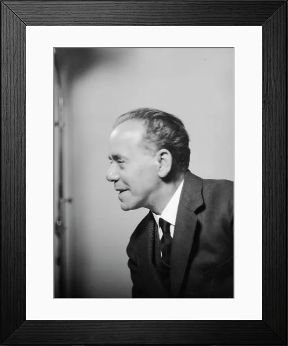 Framed Print : Mr. Temple Scott, portrait photograph, 1926 Oct. 2. Creator: Arnold Genthe Framed Print : Mr. Temple Scott, portrait photograph, 1926 Oct. 2. Creator: Arnold Genthe