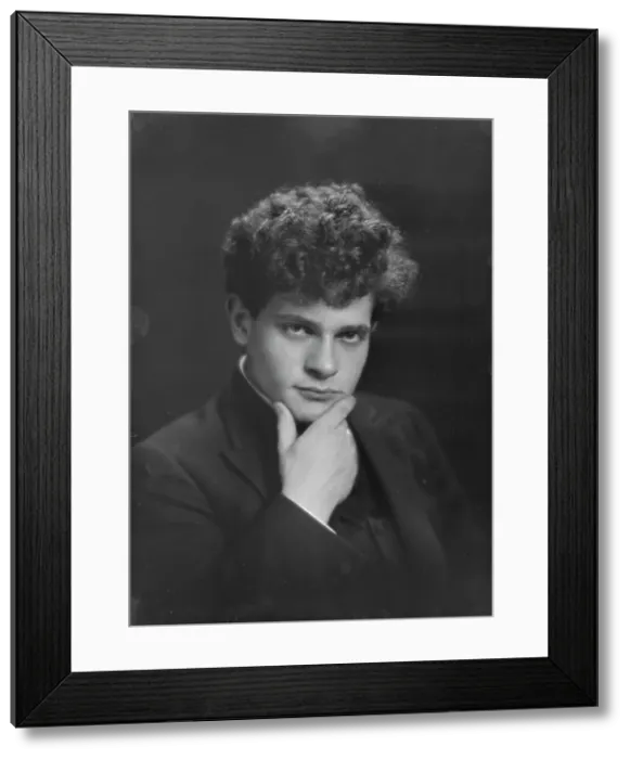 Framed Print : Mr. Tosha [sic] Seidel, portrait photograph, 1918 May 13. Creator: Arnold Genthe