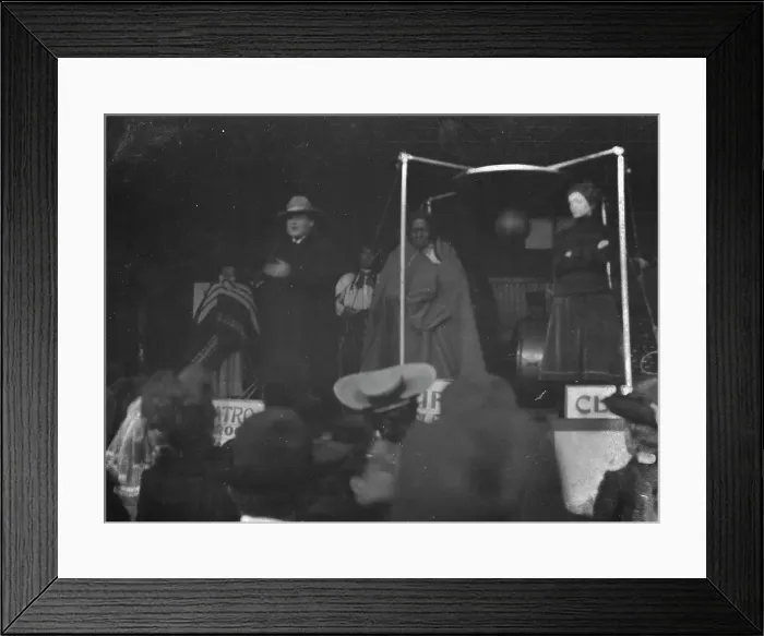 Framed Print : Sidewalk performance or carnival performance, Cliff Dwellers, between 1896 and 1911. Creator: Arnold Genthe Framed Print : Sidewalk performance or carnival performance, Cliff Dwellers, between 1896 and 1911. Creator: Arnold Genthe