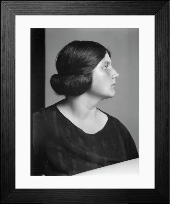 Framed Print : Nadelman, Mrs. portrait photograph, 1923 July 12. Creator: Arnold Genthe Framed Print : Nadelman, Mrs. portrait photograph, 1923 July 12. Creator: Arnold Genthe