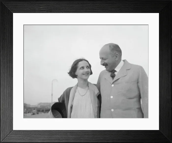 Framed Print : Rothbart, Albert, Mr. and Anna Rothbart, portrait photograph, between 1920 and 1935. Creator: Arnold Genthe Framed Print : Rothbart, Albert, Mr. and Anna Rothbart, portrait photograph, between 1920 and 1935. Creator: Arnold Genthe