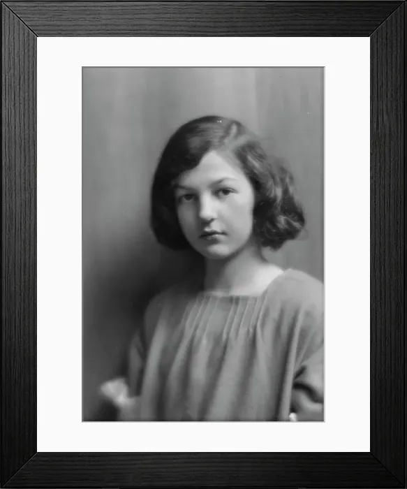 Framed Print : Astor, Alice Muriel, Miss, portrait photograph, 1914 Feb. 28. Creator: Arnold Genthe Framed Print : Astor, Alice Muriel, Miss, portrait photograph, 1914 Feb. 28. Creator: Arnold Genthe