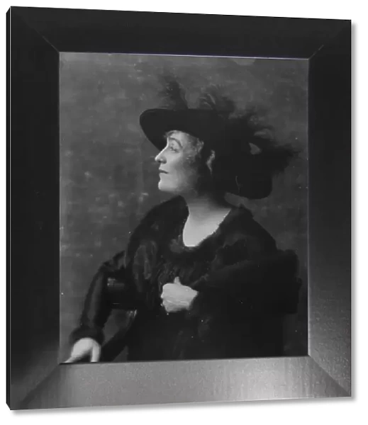 Astor, John J. Mrs. (Ava Willing), portrait photograph, 1916 Feb. 8. Creator: Arnold Genthe