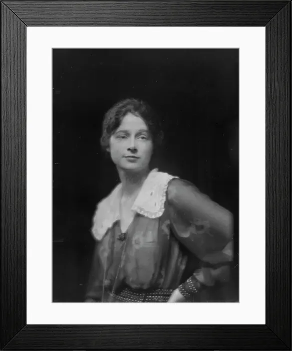 Framed Print : Baldwin, Kathryn, Miss, portrait photograph, between 1914 and 1916. Creator: Arnold Genthe Framed Print : Baldwin, Kathryn, Miss, portrait photograph, between 1914 and 1916. Creator: Arnold Genthe