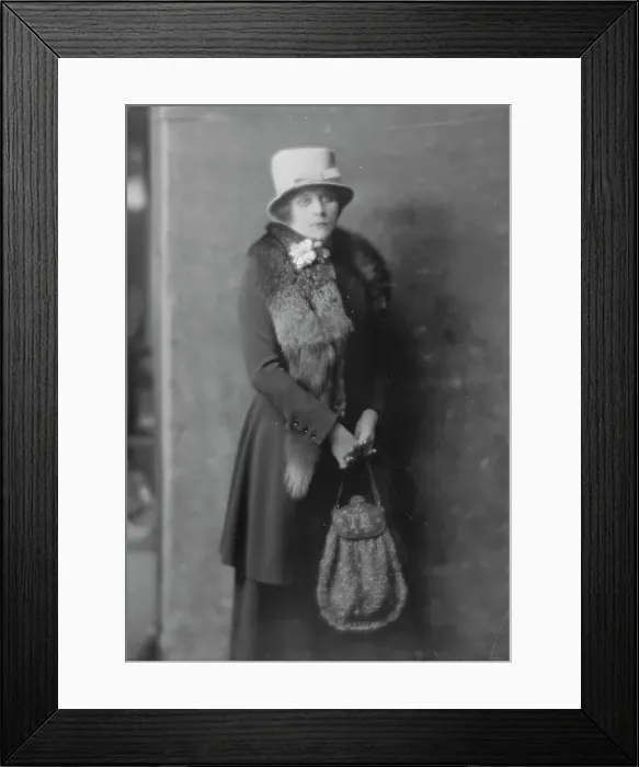 Framed Print : Bara, Theda, Miss, portrait photograph, 1916 Nov. 11. Creator: Arnold Genthe Framed Print : Bara, Theda, Miss, portrait photograph, 1916 Nov. 11. Creator: Arnold Genthe