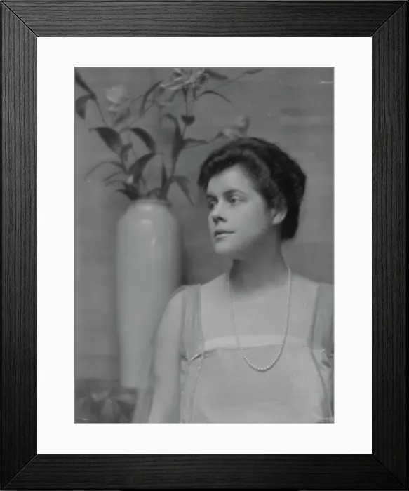 Framed Print : Beecher, Janet, Miss, portrait photograph, 1915 Mar. 1. Creator: Arnold Genthe Framed Print : Beecher, Janet, Miss, portrait photograph, 1915 Mar. 1. Creator: Arnold Genthe