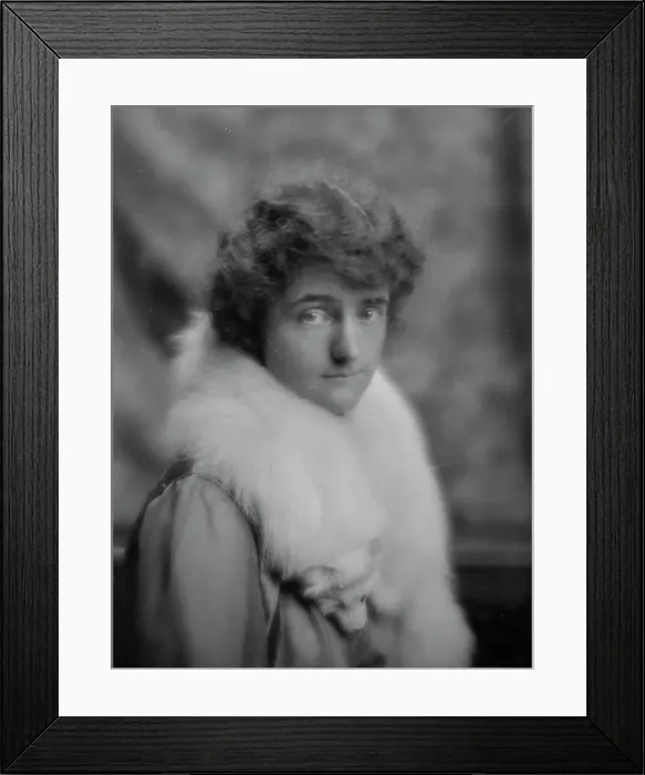 Framed Print : Benziger, Miss, portrait photograph, 1915. Creator: Arnold Genthe Framed Print : Benziger, Miss, portrait photograph, 1915. Creator: Arnold Genthe