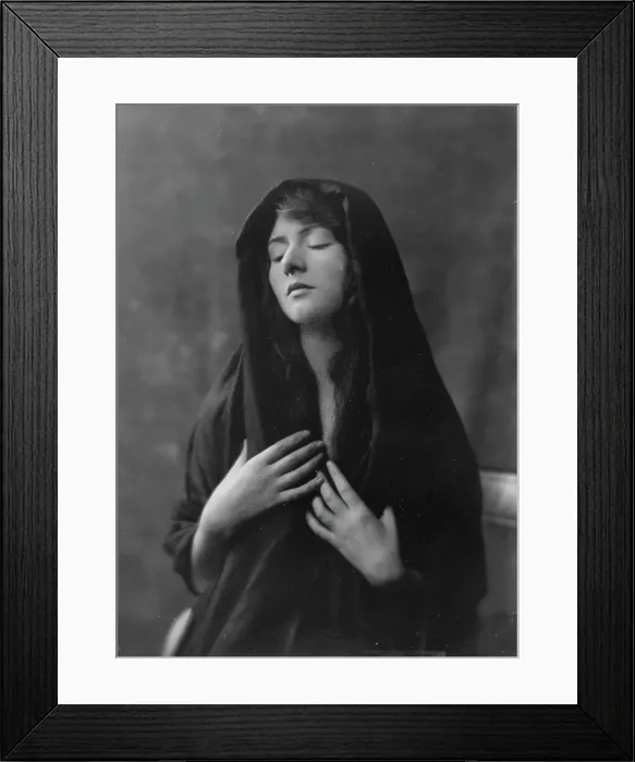 Framed Print : Bermicchi, Miss, portrait photograph, 1916. Creator: Arnold Genthe Framed Print : Bermicchi, Miss, portrait photograph, 1916. Creator: Arnold Genthe