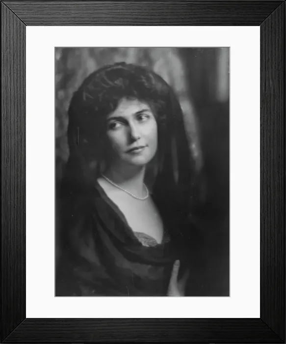 Framed Print : Bruguie`re, Peder, 2nd, Mrs. portrait photograph, 1912 Apr. 11. Creator: Arnold Genthe Framed Print : Bruguie`re, Peder, 2nd, Mrs. portrait photograph, 1912 Apr. 11. Creator: Arnold Genthe