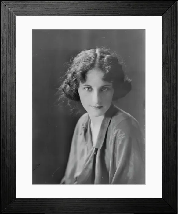 Framed Print : Campbell, Dorothy, Miss, portrait photograph, 1918 Dec. 23. Creator: Arnold Genthe Framed Print : Campbell, Dorothy, Miss, portrait photograph, 1918 Dec. 23. Creator: Arnold Genthe