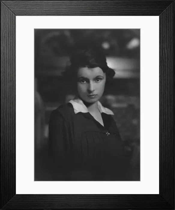 Framed Print : Castle, Miss, portrait photograph, 1917 Oct. 2. Creator: Arnold Genthe Framed Print : Castle, Miss, portrait photograph, 1917 Oct. 2. Creator: Arnold Genthe