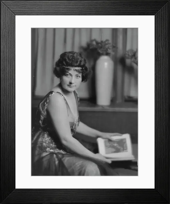 Framed Print : Chapman, M.D. Mrs. portrait photograph, 1915. Creator: Arnold Genthe Framed Print : Chapman, M.D. Mrs. portrait photograph, 1915. Creator: Arnold Genthe