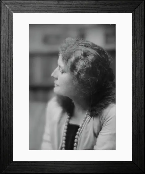 Framed Print : Coates, Dorothy, Miss, portrait photograph, 1916 Jan. 18. Creator: Arnold Genthe Framed Print : Coates, Dorothy, Miss, portrait photograph, 1916 Jan. 18. Creator: Arnold Genthe