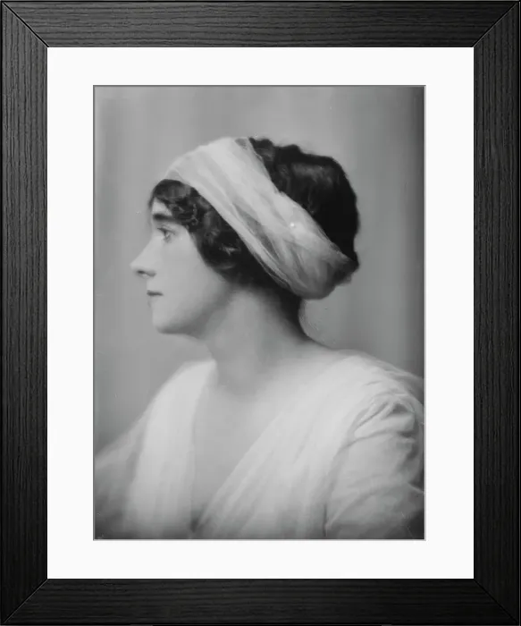 Framed Print : Cox, Marion, Miss (Mrs. J.W. Cox), portrait photograph, 1915 May 17. Creator: Arnold Genthe Framed Print : Cox, Marion, Miss (Mrs. J.W. Cox), portrait photograph, 1915 May 17. Creator: Arnold Genthe