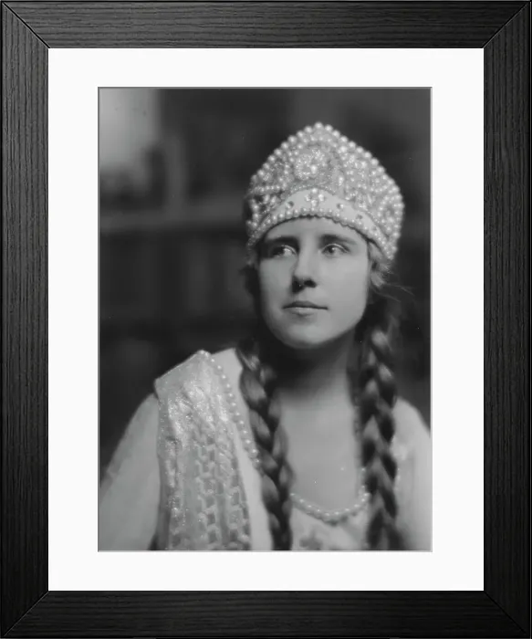 Framed Print : Cravath, Vera, Miss, portrait photograph, 1917 June 29. Creator: Arnold Genthe Framed Print : Cravath, Vera, Miss, portrait photograph, 1917 June 29. Creator: Arnold Genthe