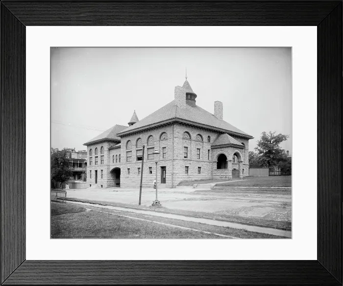 Framed Print : Bennett Hall and annex, Woman's College, Baltimore, Md. between 1900 and 1905. Creator: Unknown Framed Print : Bennett Hall and annex, Woman's College, Baltimore, Md. between 1900 and 1905. Creator: Unknown