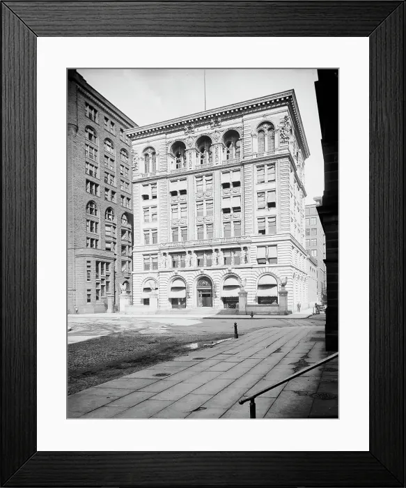 Framed Print : Chamber of Commerce, Cleveland, ca 1900. Creator: Unknown Framed Print : Chamber of Commerce, Cleveland, ca 1900. Creator: Unknown