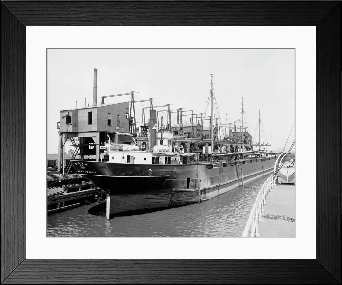 Framed Print : Cleveland & Pittsburgh ore docks, Cleveland, Brown conveying hoists, c1901. Creator: Unknown. Cleveland & Pittsburgh ore docks, Cleveland, Brown conveying hoists, c1901. Creator: Unknown Framed Print : Cleveland & Pittsburgh ore docks, Cleveland, Brown conveying hoists, c1901. Creator: Unknown. Cleveland & Pittsburgh ore docks, Cleveland, Brown conveying hoists, c1901. Creator: Unknown