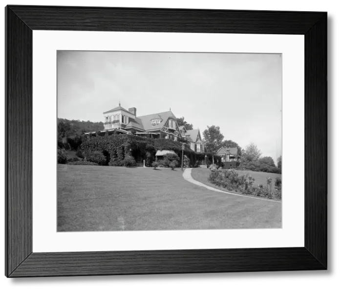 Framed Print : Cottage of Mr. Fleischmann, Fleischmann's, Catskill Mountains, N.Y. between 1900 and 1906. Creator: Unknown Framed Print : Cottage of Mr. Fleischmann, Fleischmann's, Catskill Mountains, N.Y. between 1900 and 1906. Creator: Unknown