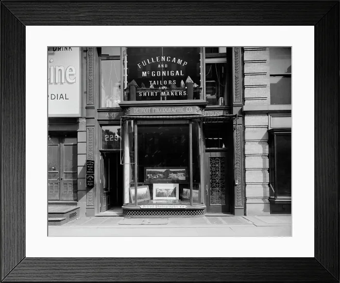 Framed Print : Detroit Photographic Company, 229 5th Ave. [Fifth Avenue], New York, between 1900 and 1910. Creator: Unknown